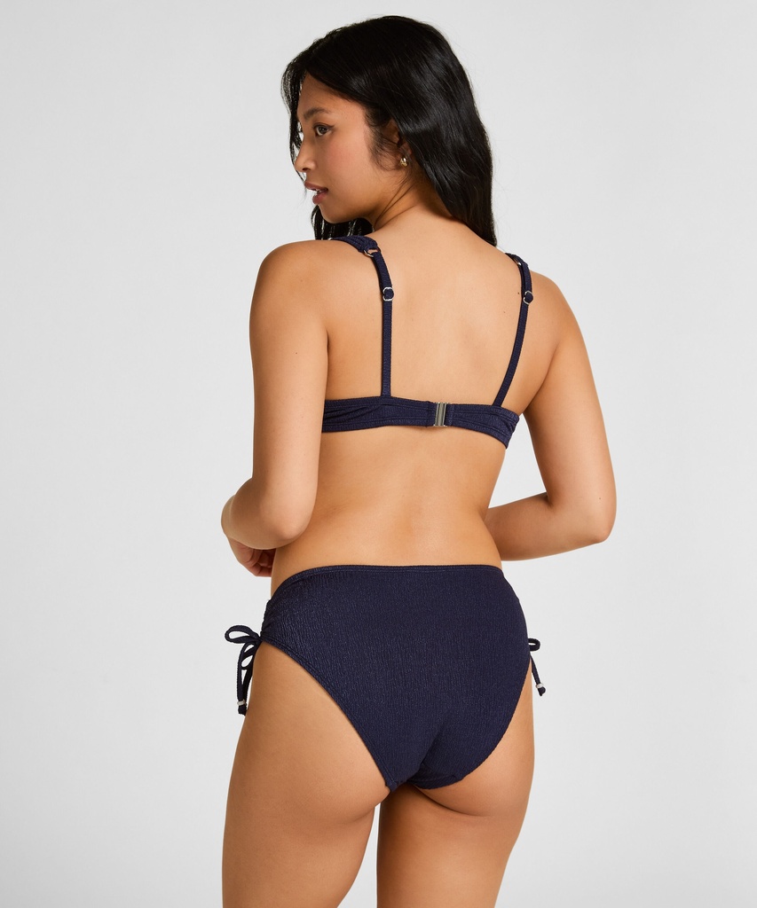 HKM:4