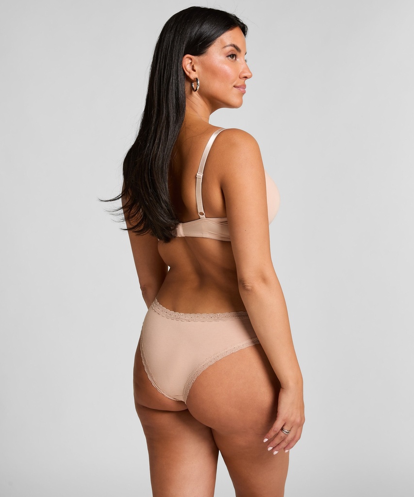 HKM:4