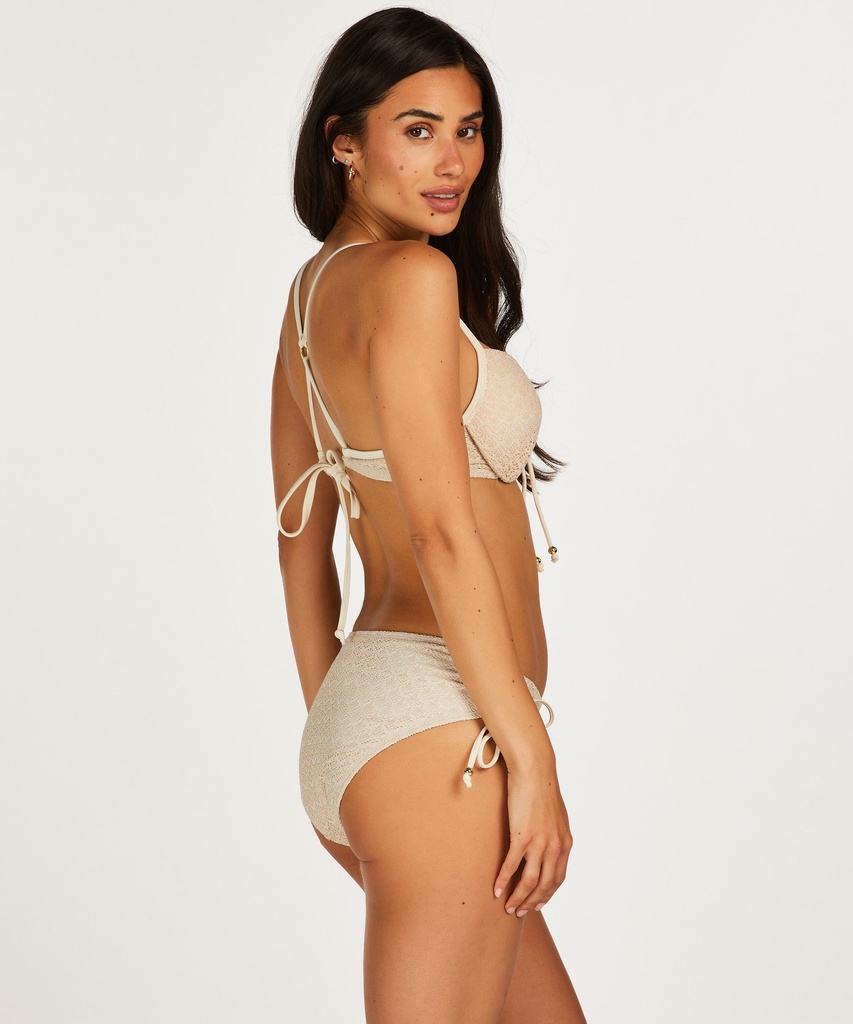 HKM:4